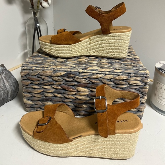 Lucky Brand Neveah Brown Leather Espadrille Strappy Buckle Wedge Size 9.5 - Picture 13 of 16